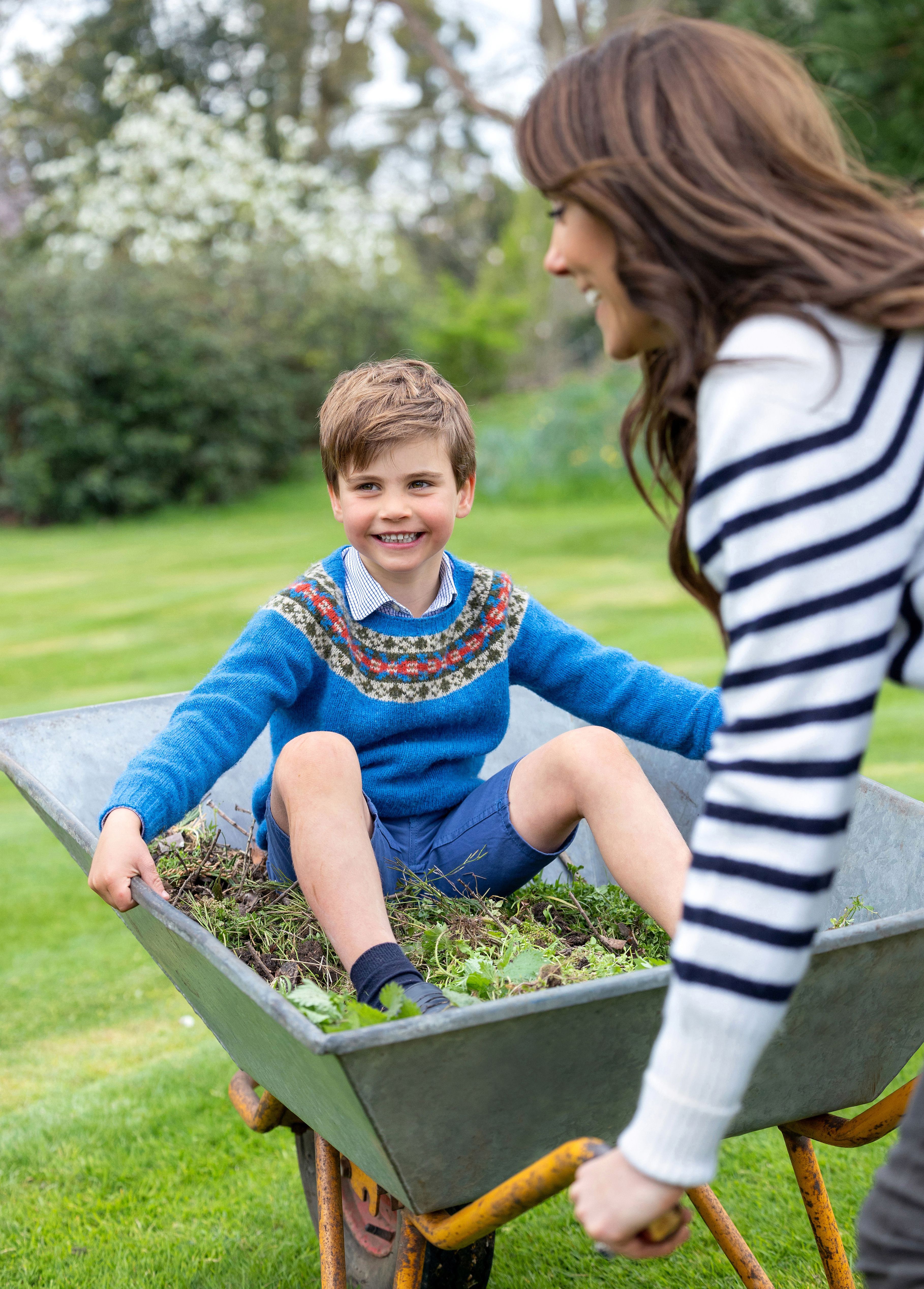 Cute Pictures Of The Royal Children Around The World - Netmums